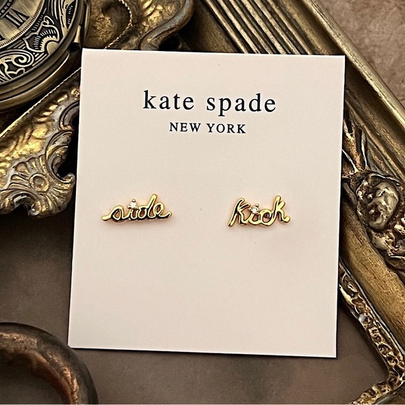KATE SPADE • Say Yes Side Kick Earrings - Picture 6 of 6